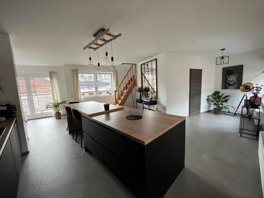 Duplex Spacieux Centre-Ville De Спа Екстериор снимка