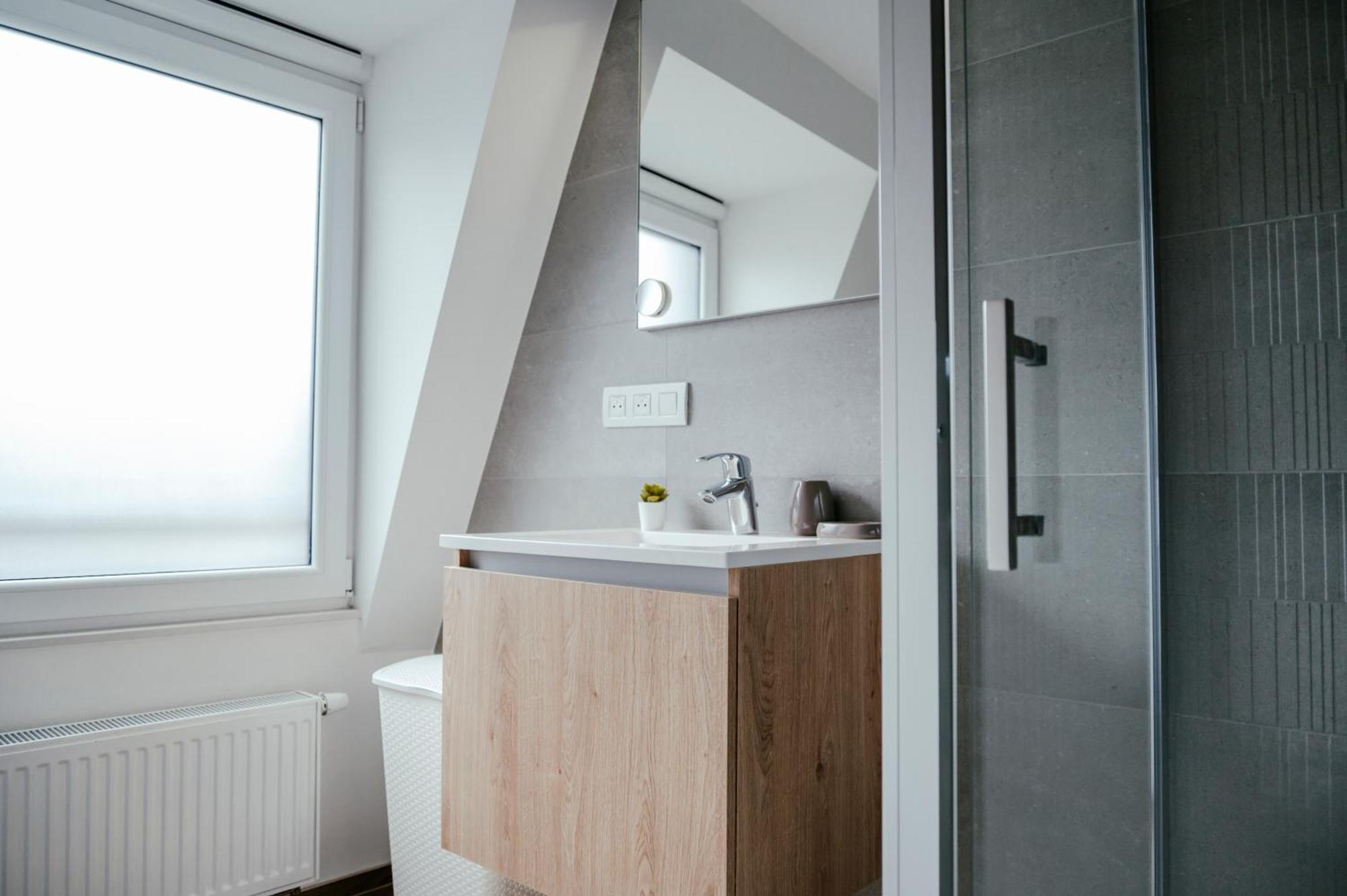 Duplex Spacieux Centre-Ville De Спа Екстериор снимка